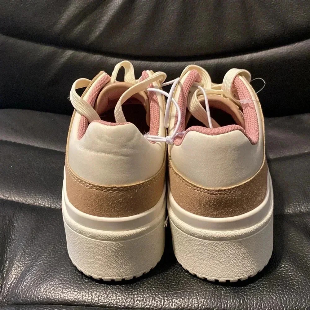 Brand New Calvin Klein Jeans Classic Sneakers Womens Cupsole Sneaker - Size 6M - Picture 3 of 7